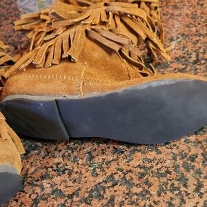 Minnetonka Brown Fringe Boots